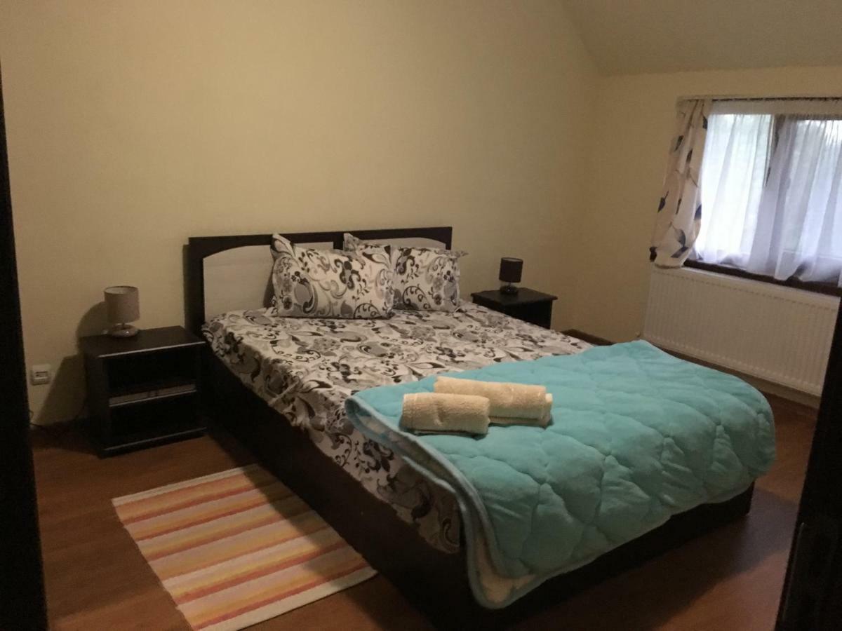 Casa In Zona Linistita, Campia Turzii Villa Ngoại thất bức ảnh