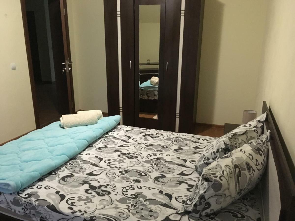 Casa In Zona Linistita, Campia Turzii Villa Ngoại thất bức ảnh